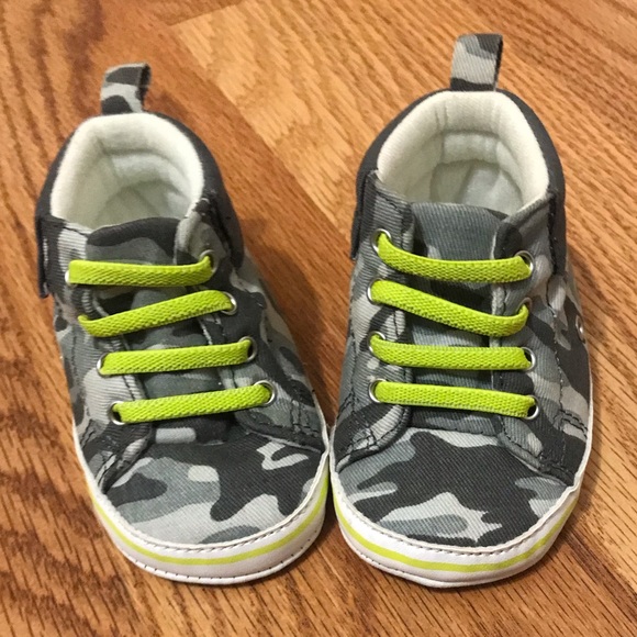 ❗️Final Price-NWOT 0-3 Mo Camo Sneakers